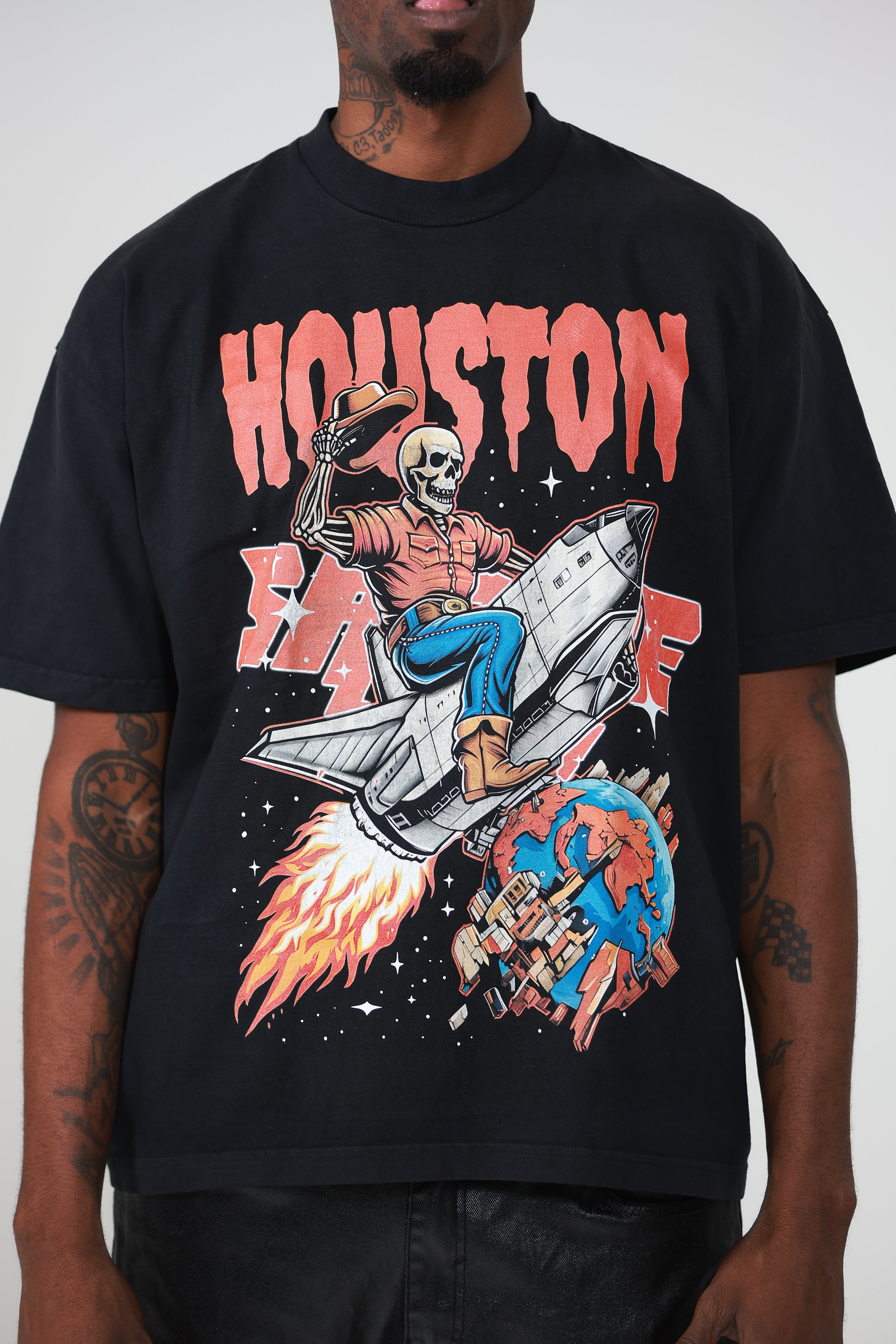 Houston Graphic Tee – Comfortable & Trendy Outerwear