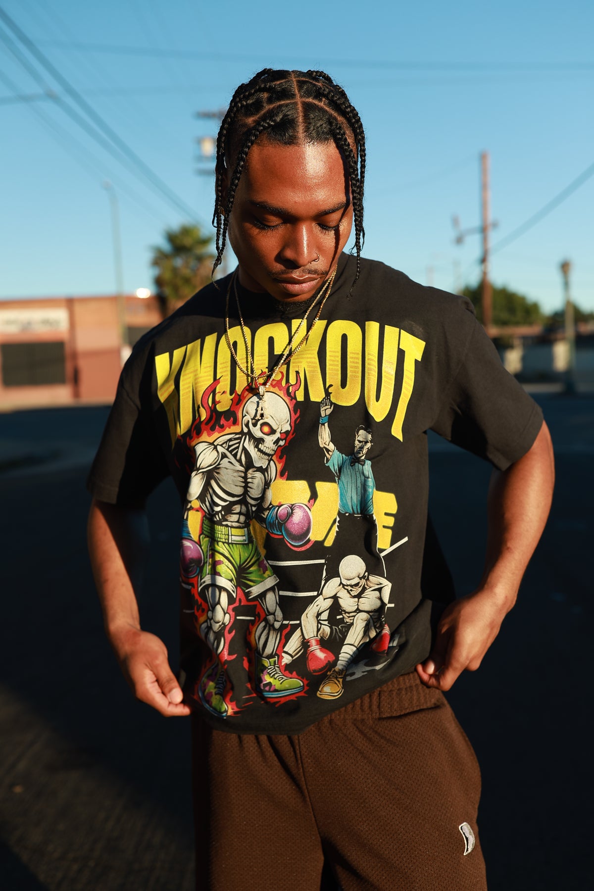 KNOCKOUT TEE