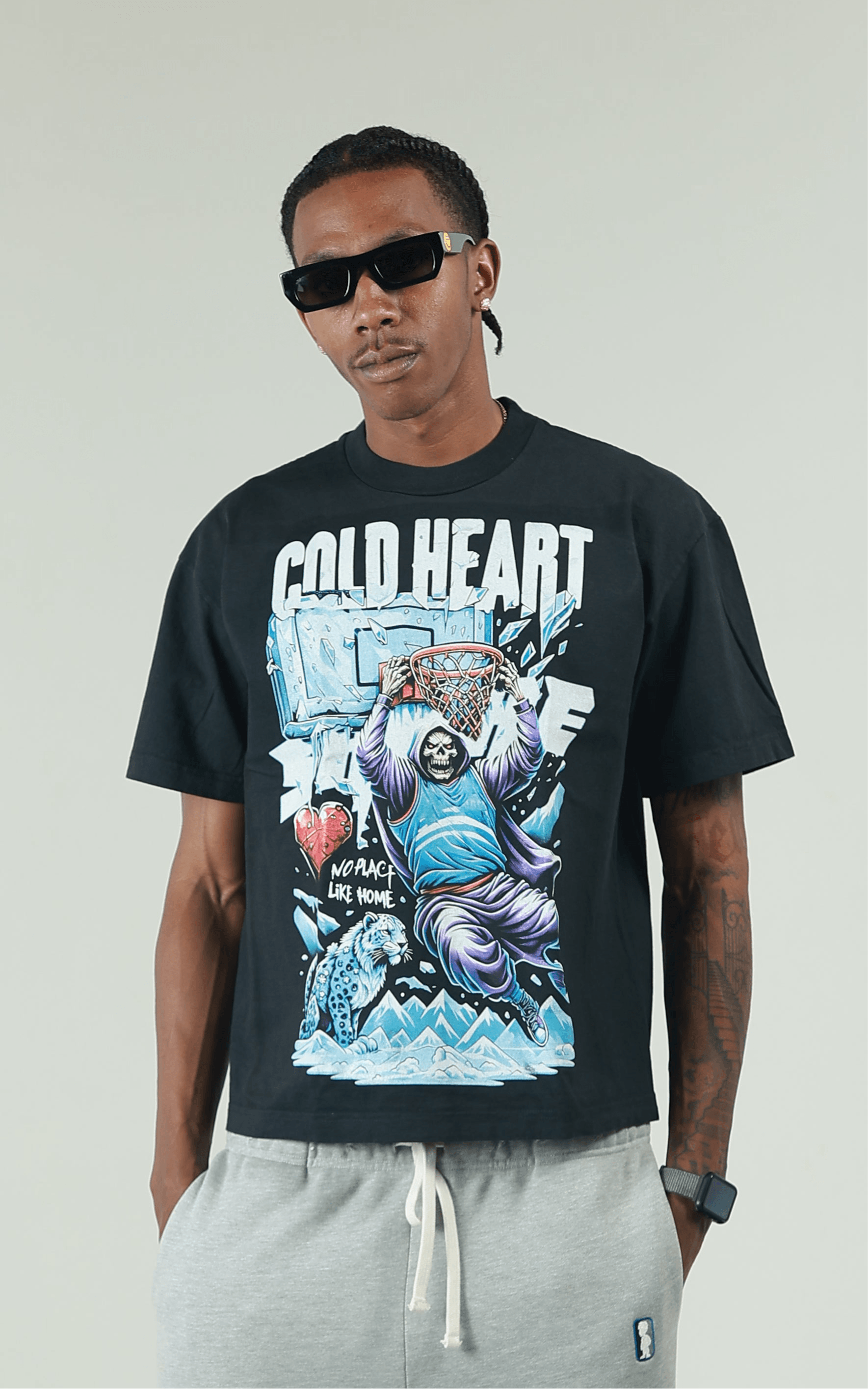 Cold Heart Graphic Tee – Stylish & Bold Fan Gear